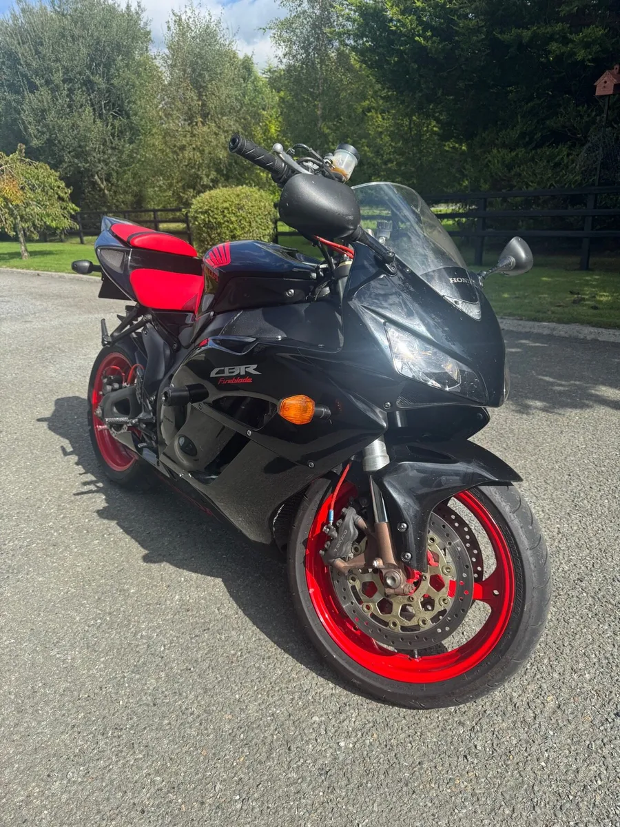 2004 Fireblade - Image 1