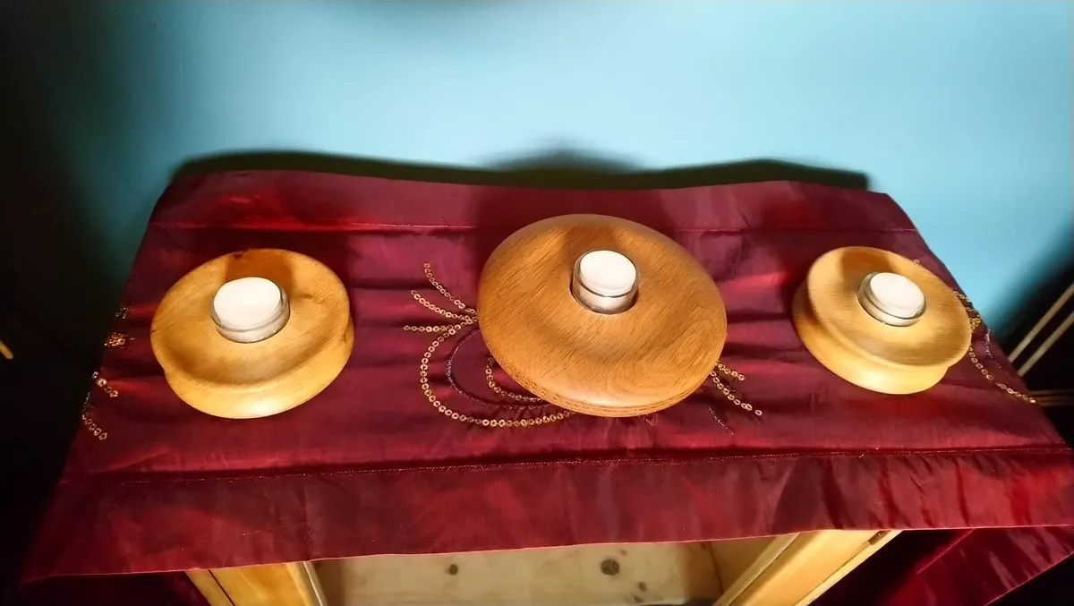 Set of three hand turned oak tea light holders - Image 1