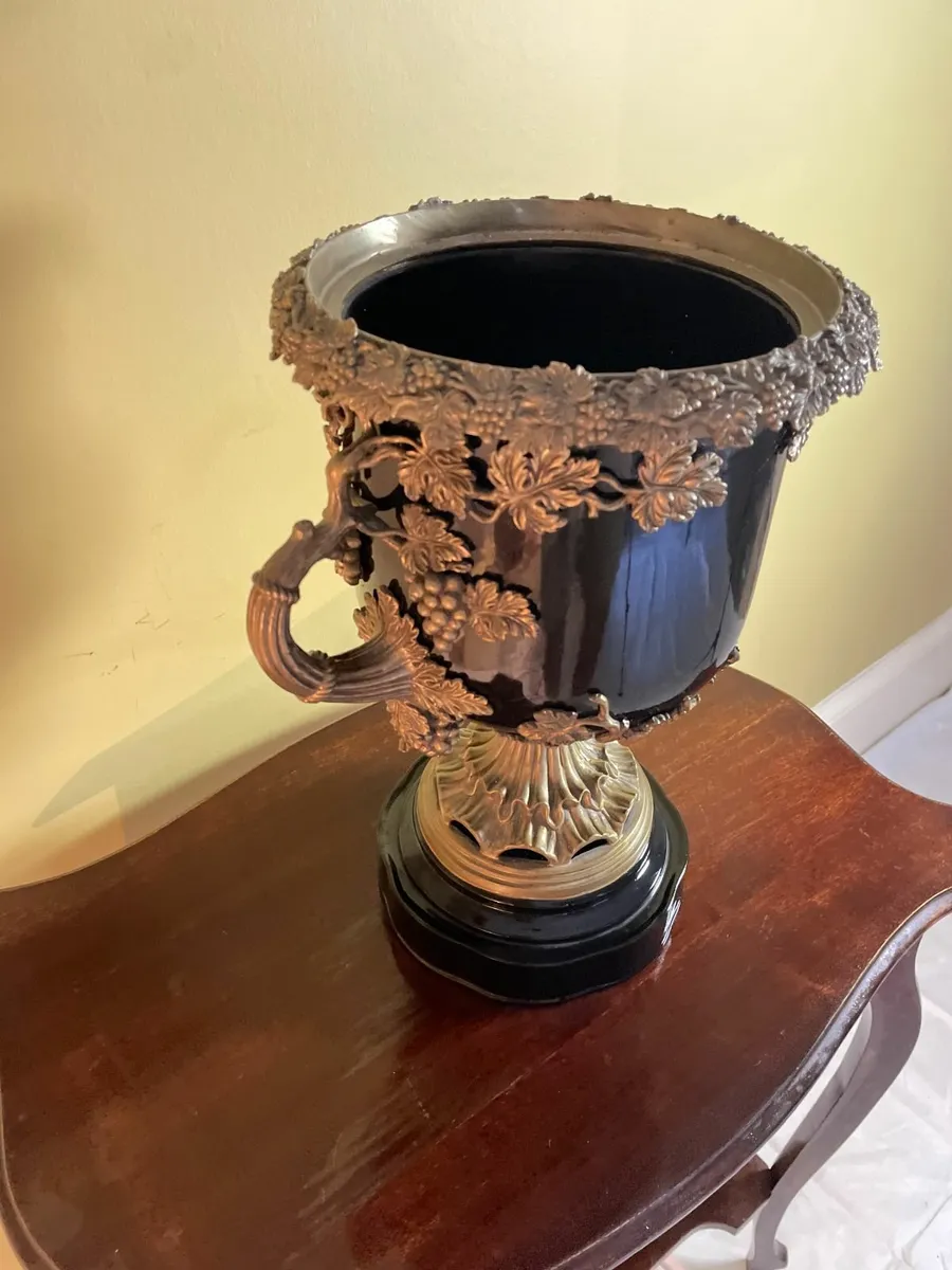 Large Ornate Black & Brass-Toned Vase - Image 3