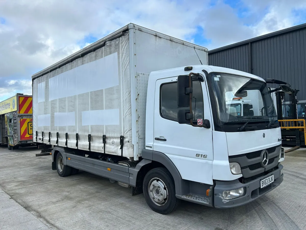 October 2013 Mercedes Atego 816 Curtainside - Image 1