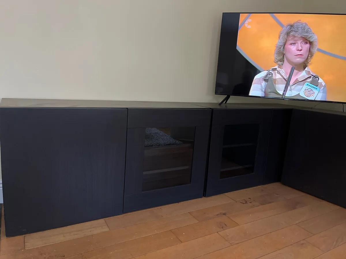 TV  cabinet - Image 1