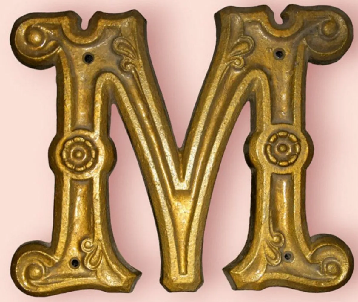 Vintage Cast Iron Letter 'M' - Image 4