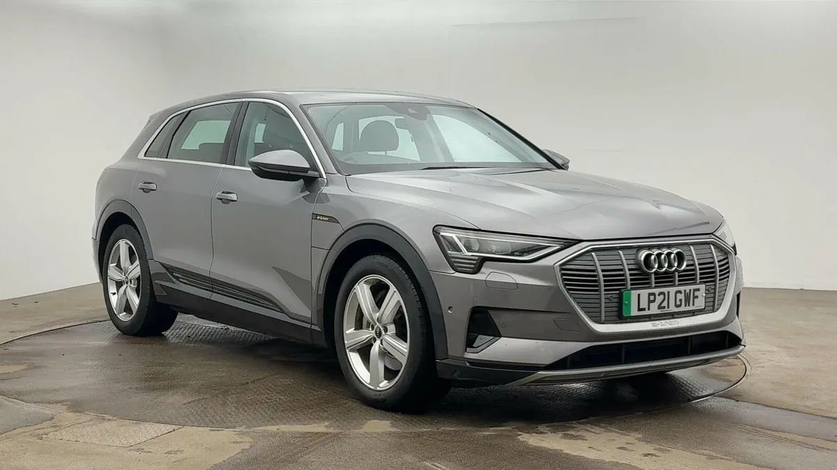 Audi E-tron Estate Technik - Image 1