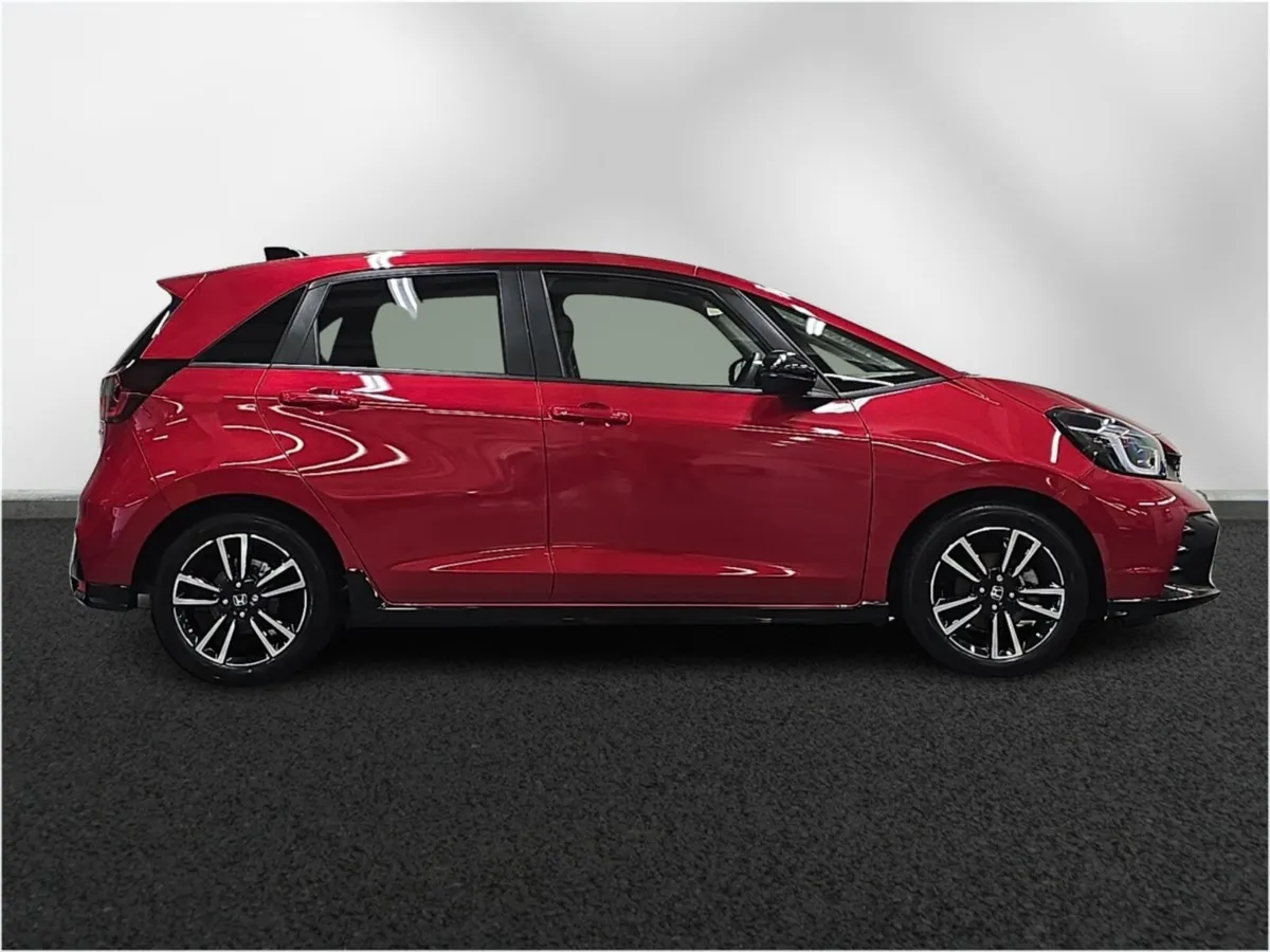 Honda Jazz Hatchback Advance Sport - Image 4