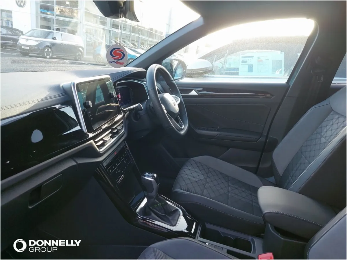 Volkswagen T-roc Hatchback R-Line - Image 2