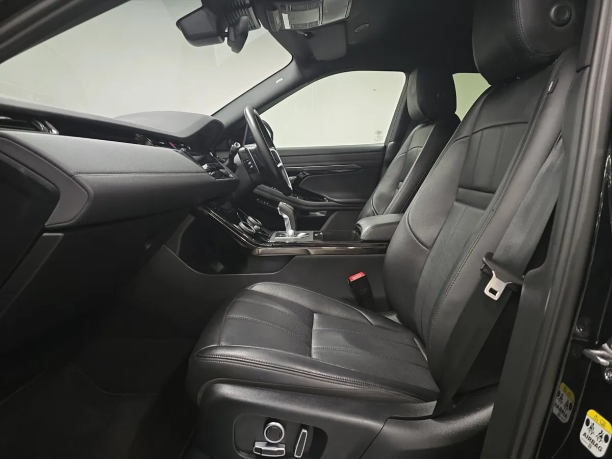 Land Rover Range Rover Evoque Hatchback R-Dynamic - Image 3