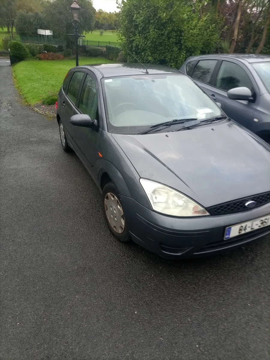Ford Focus 2004 - Image 2