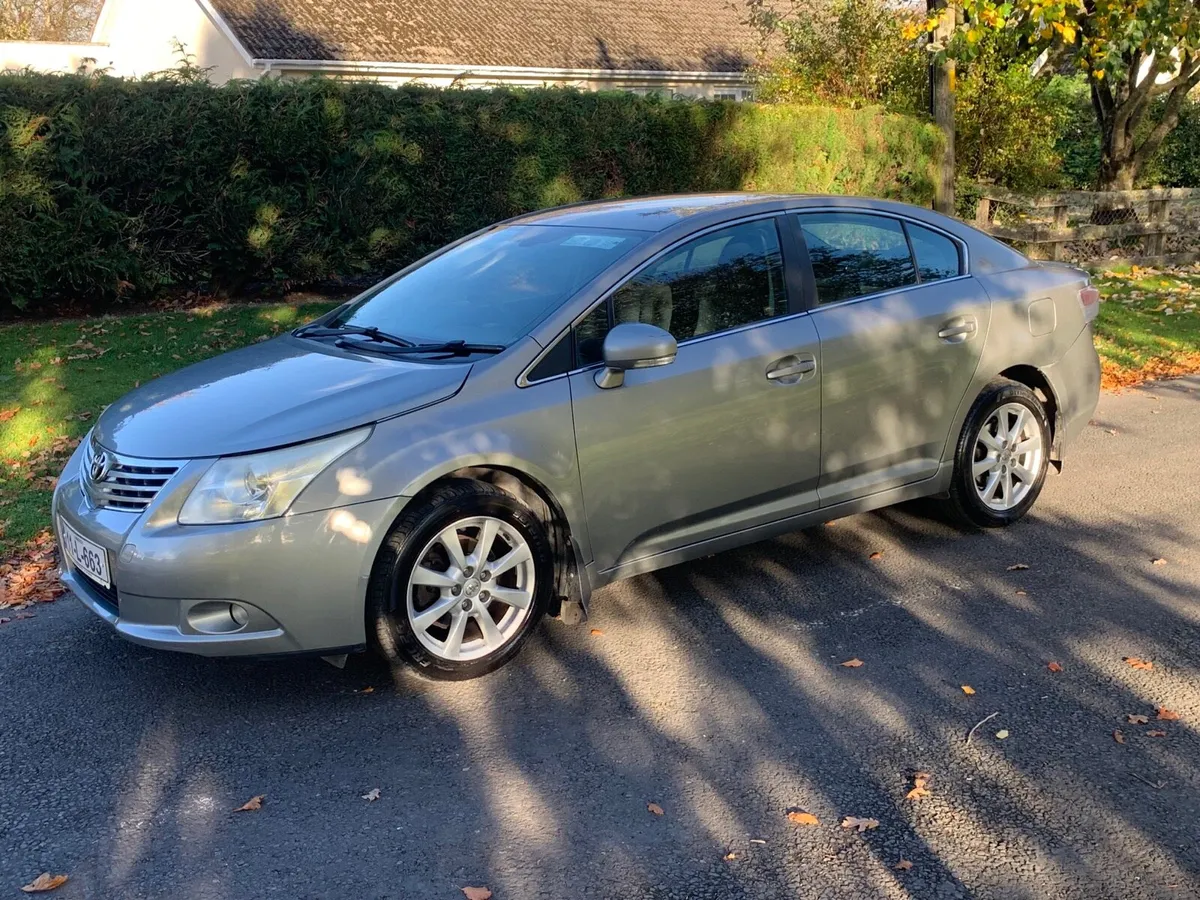 Toyota Avensis Test and Tax - Image 1