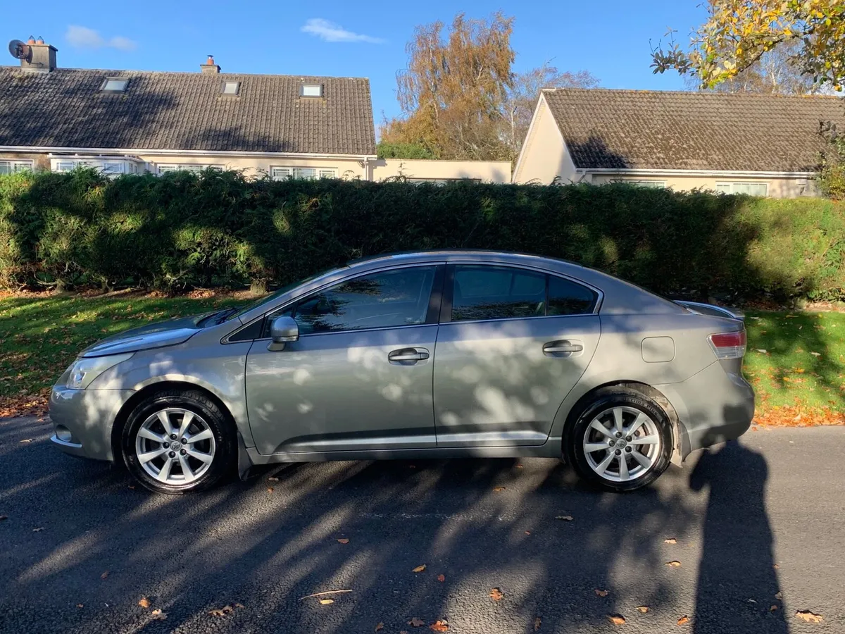 Toyota Avensis Test and Tax - Image 2