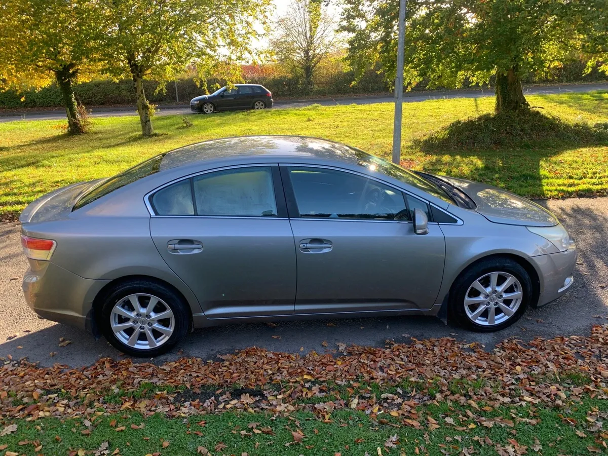 Toyota Avensis Test and Tax - Image 4