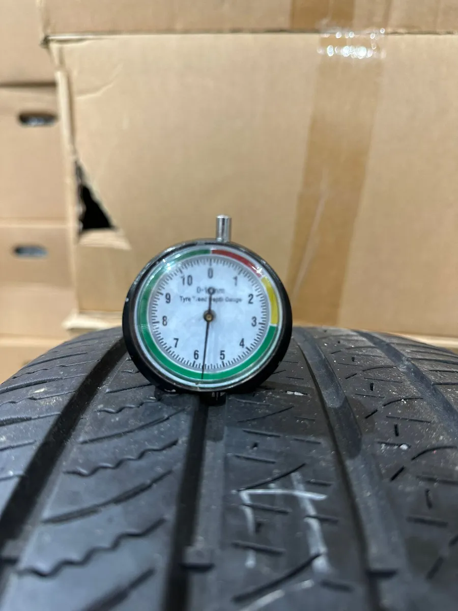 19" Genuine RANGE ROVER STYLE 4 Alloy & Pirellis - Image 3