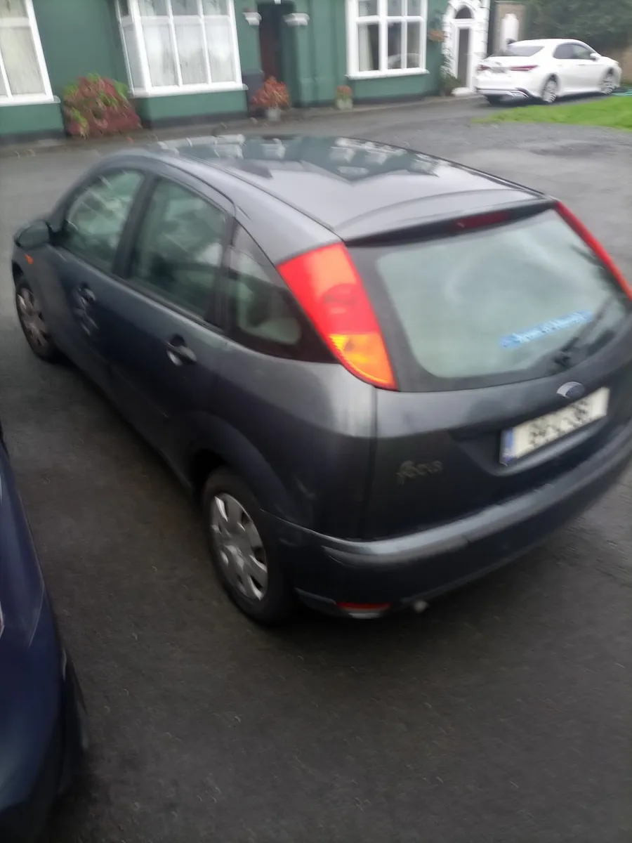 Ford Focus 2004 - Image 3