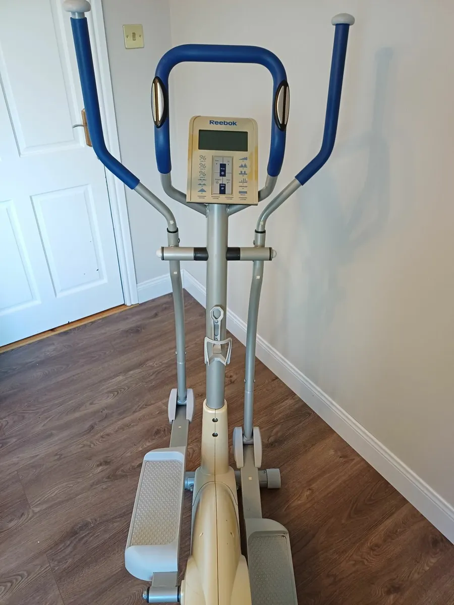 Cross Trainer - Image 3