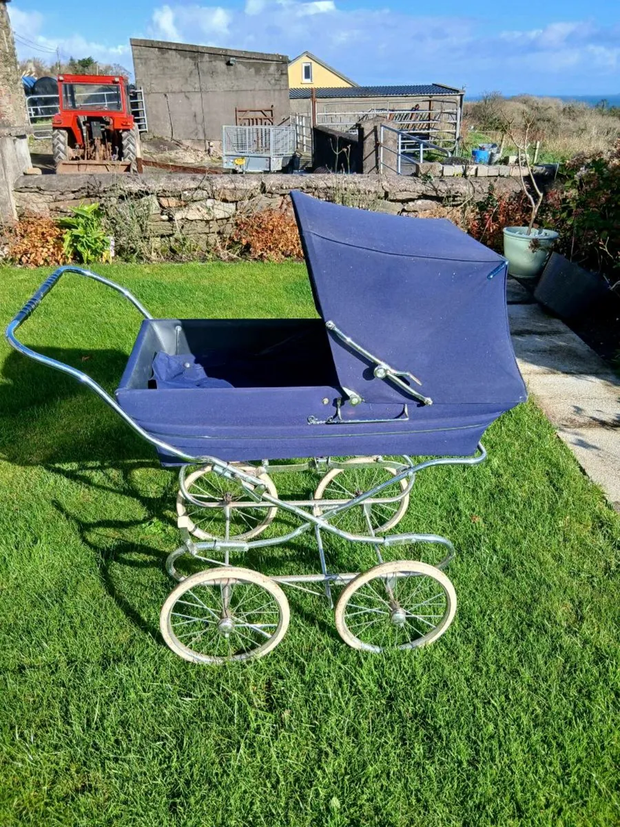 Pram - Image 4