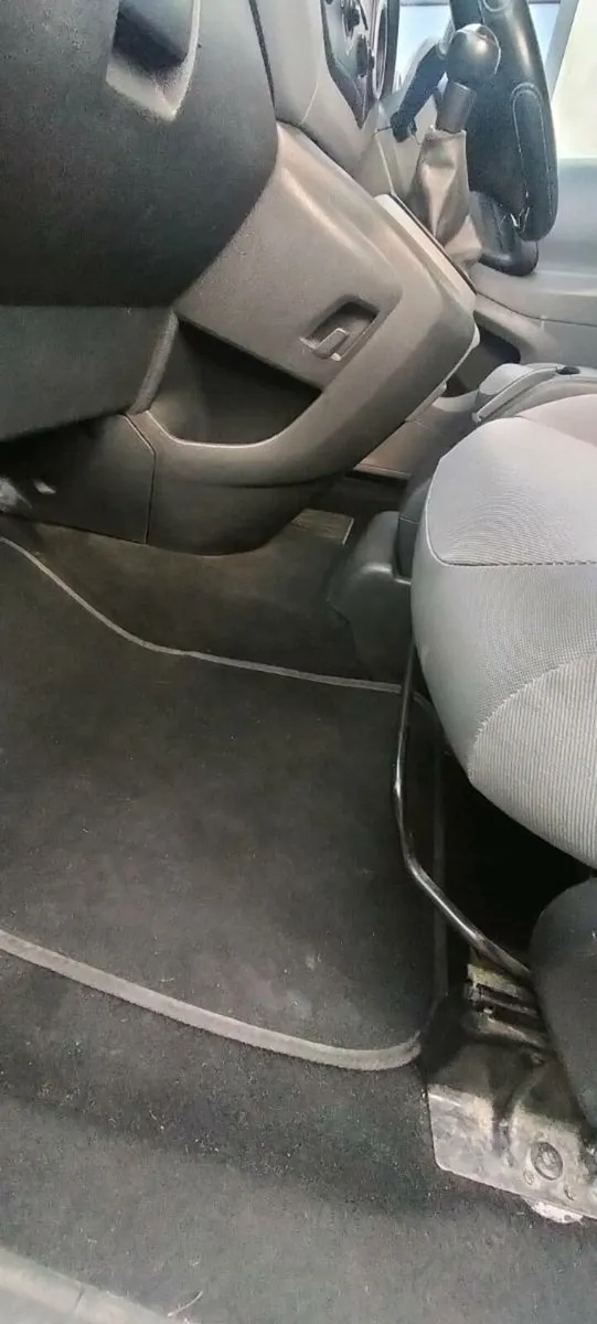 Citroen berlingo, LOW MILAGE - Image 4