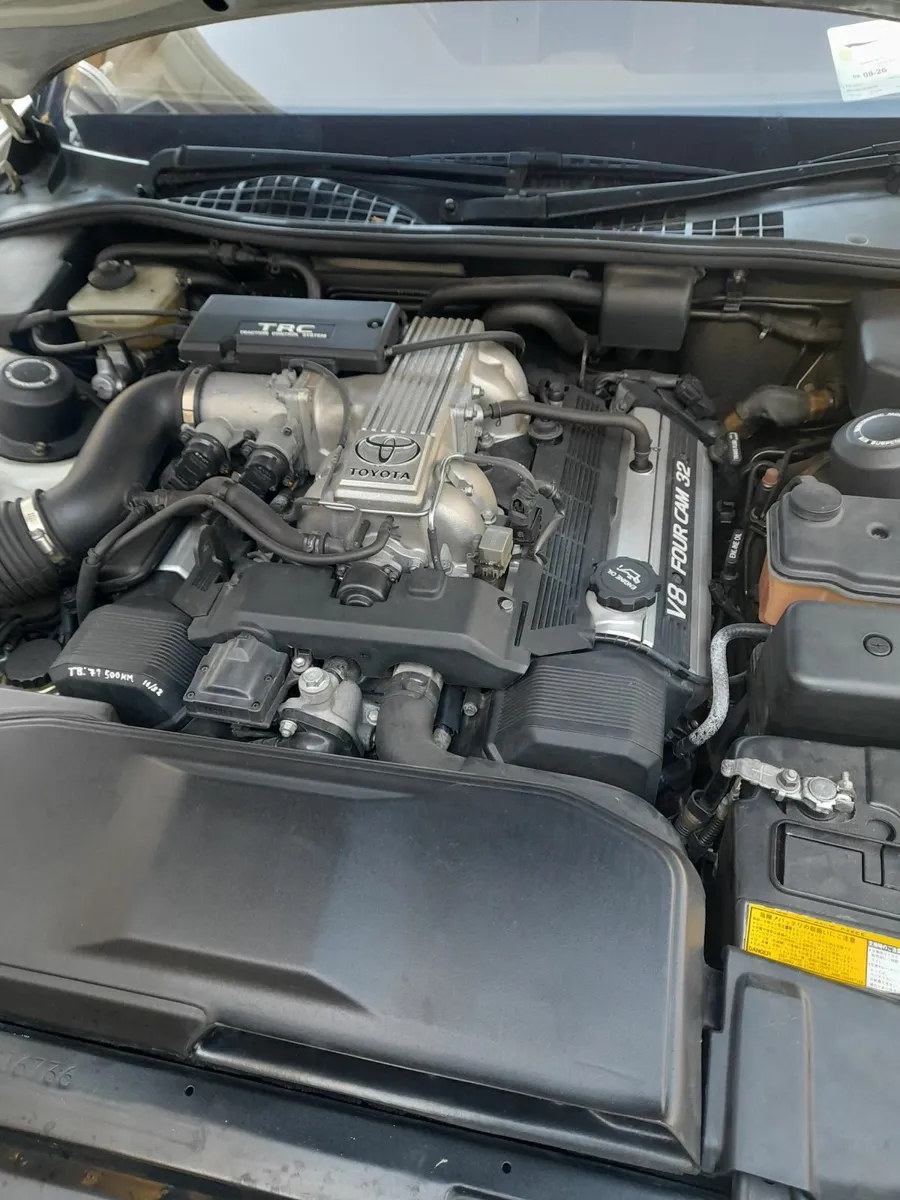 Toyota Celsior 1991 - Image 3