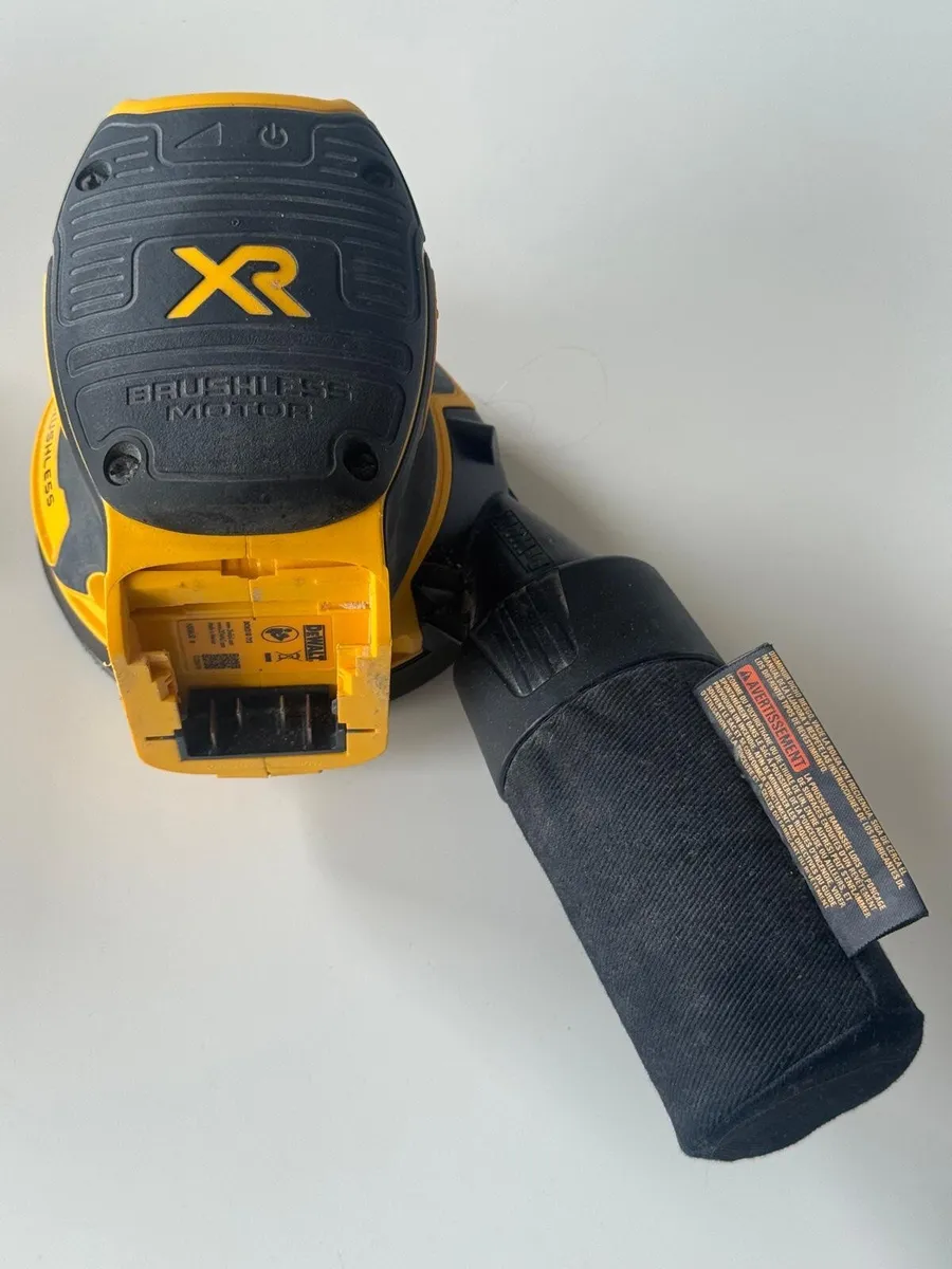 Dewalt Sander - Image 2
