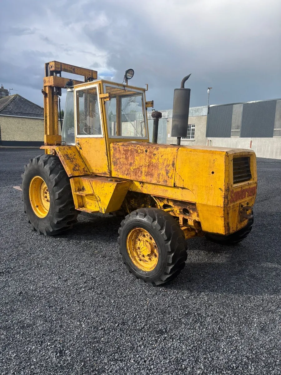 Sanderson forklift - Image 3