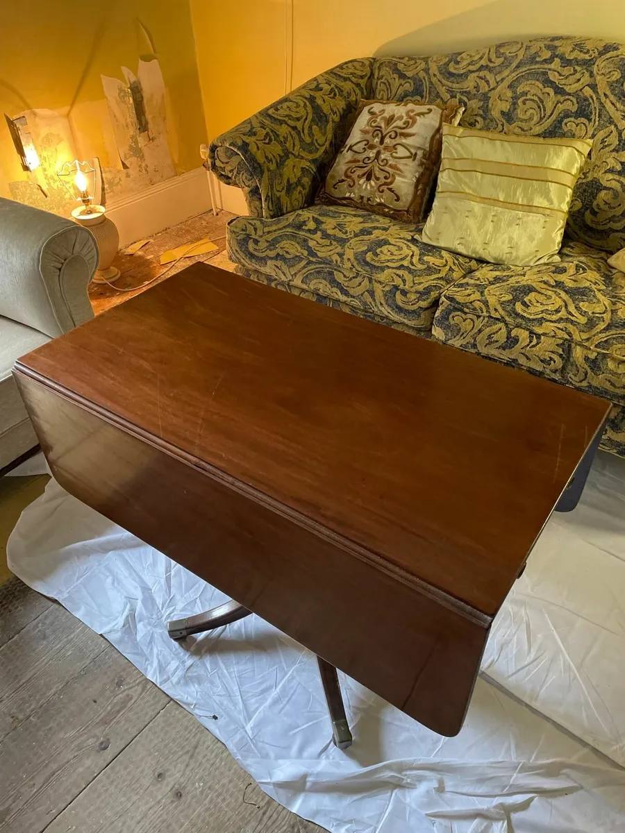 Vintage Pedestal Drop-Leaf Table (Scratched) - Image 1