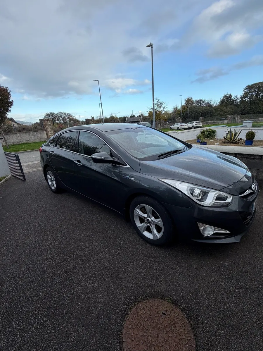 Hyundai i40 2013 - Image 2