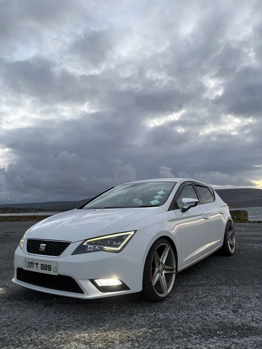 2017 Seat Leon - Image 1