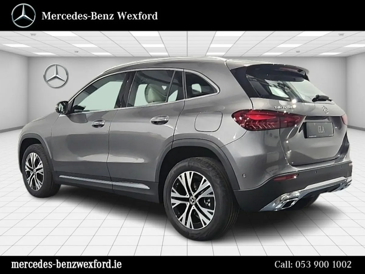 Mercedes-Benz GLA 180 Progressive - Image 4