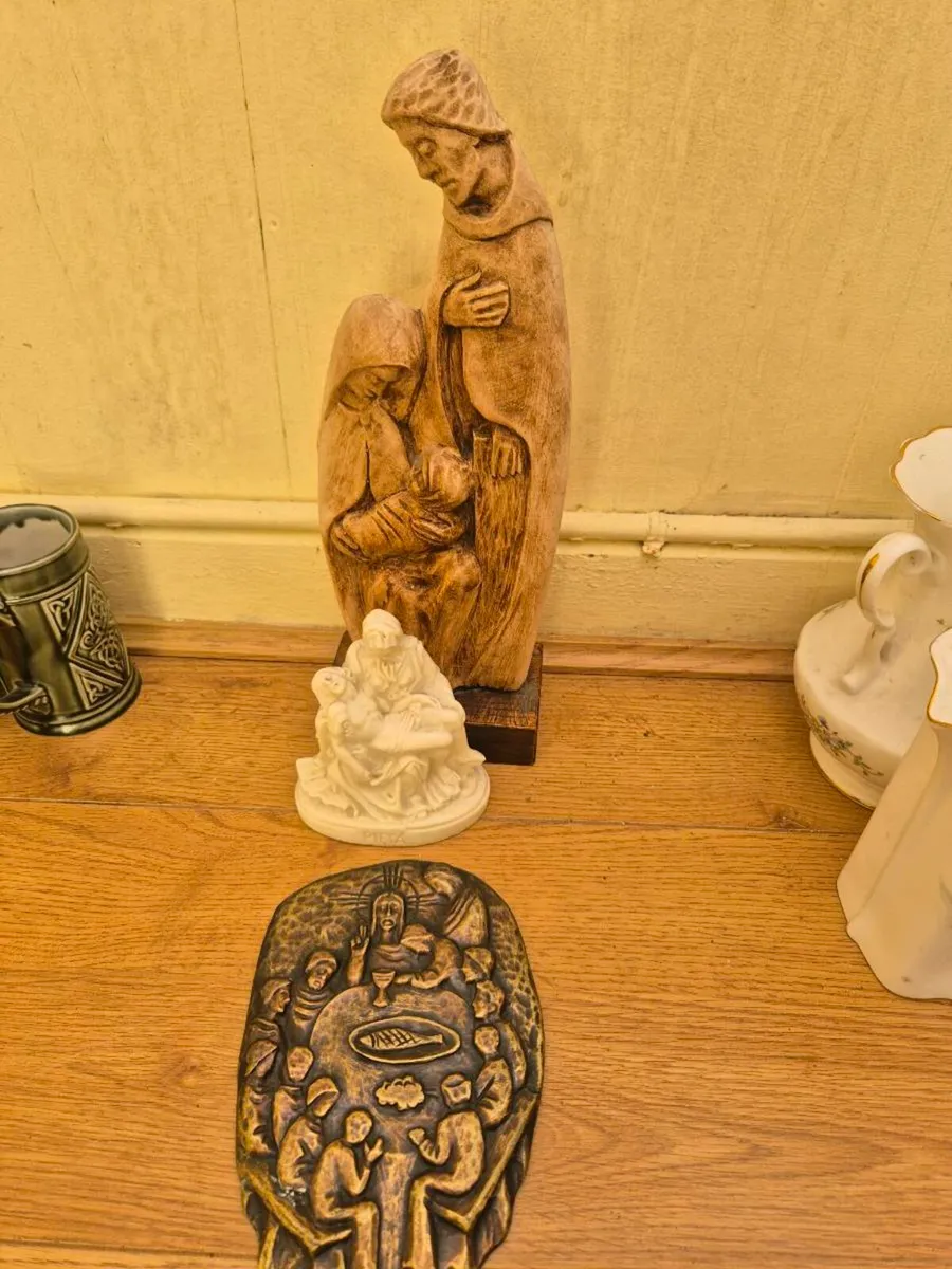 Religious items - Image 4