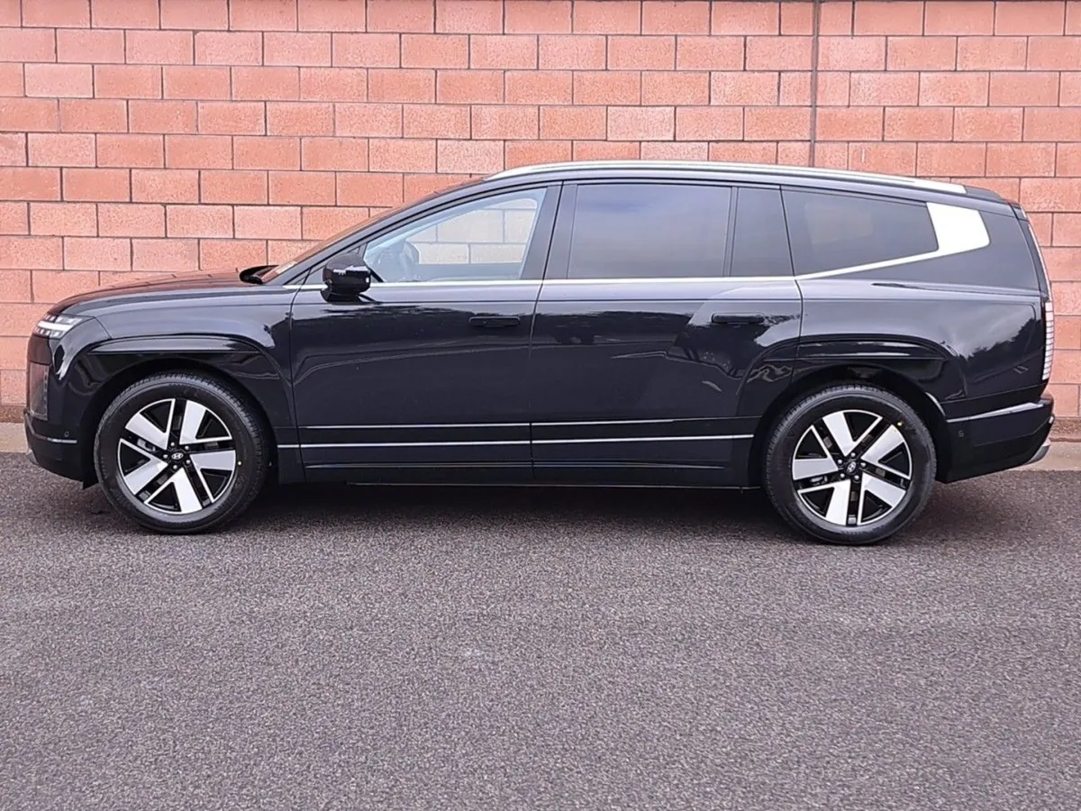 Hyundai IONIQ 9 Platinum Model 110k/wh Battery Ov - Image 3