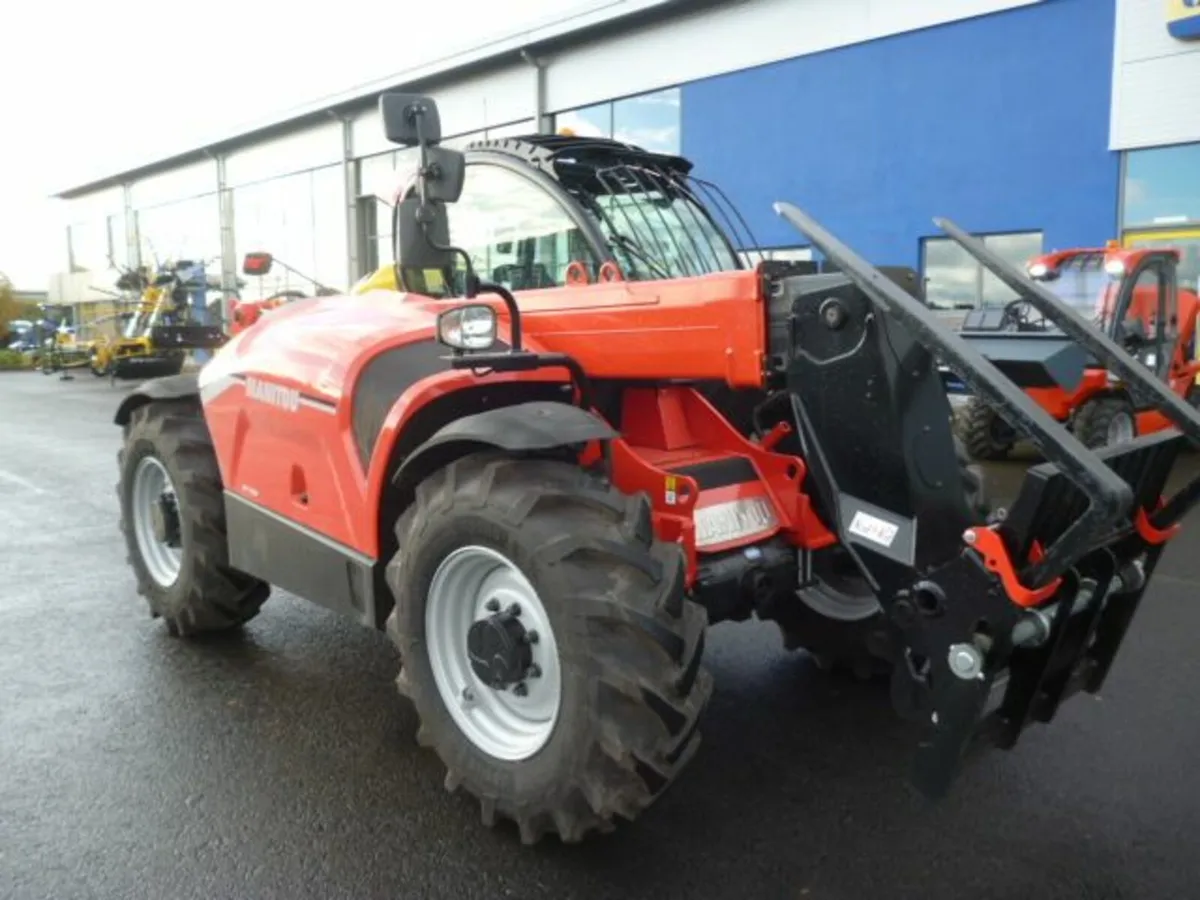 Unused Manitou 735 telehandler - Image 2