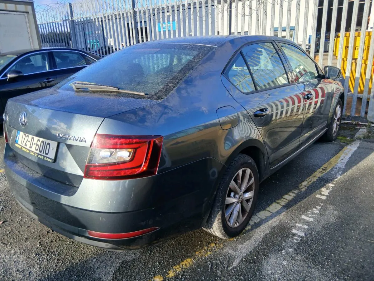 2017 SKODA OCTAVIA 1.6 DIESEL - Image 1