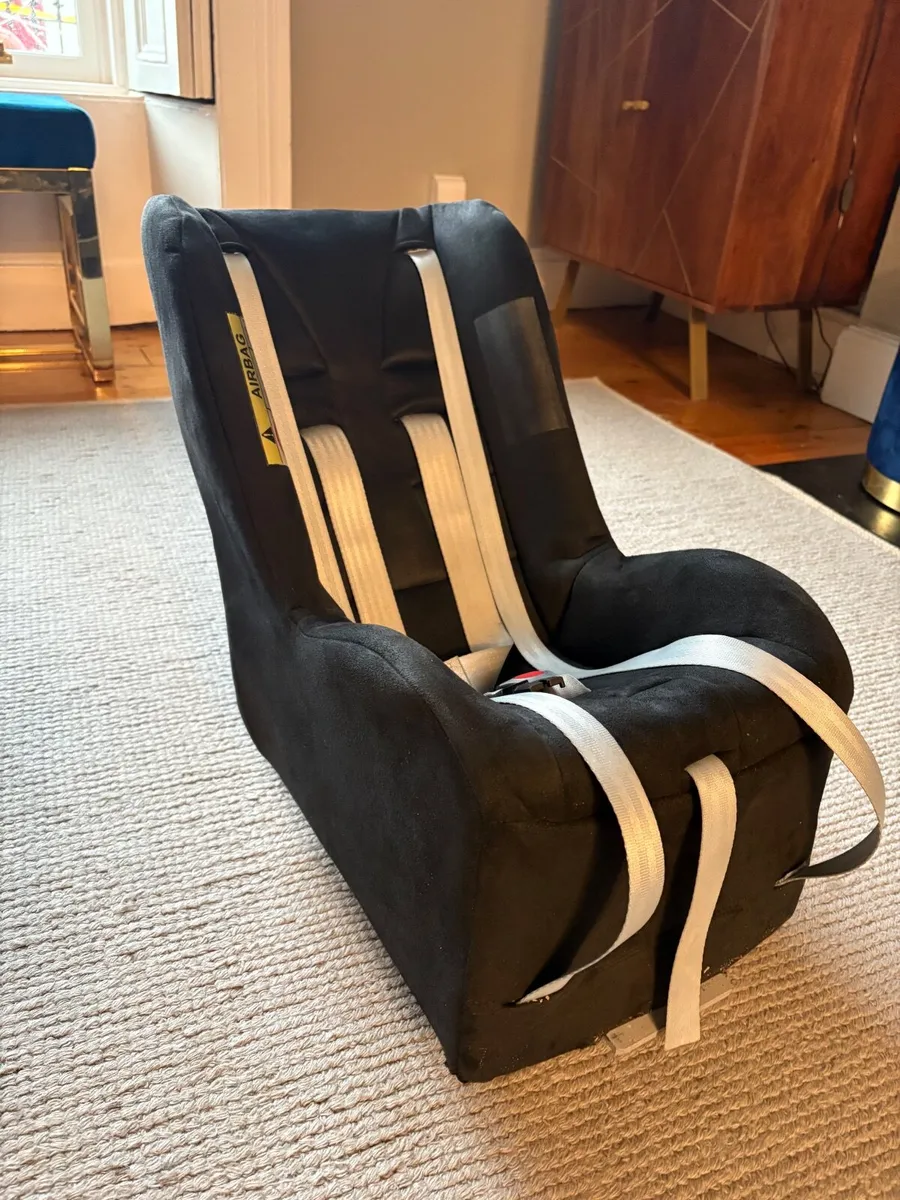 Minimac Car Seat - Image 3