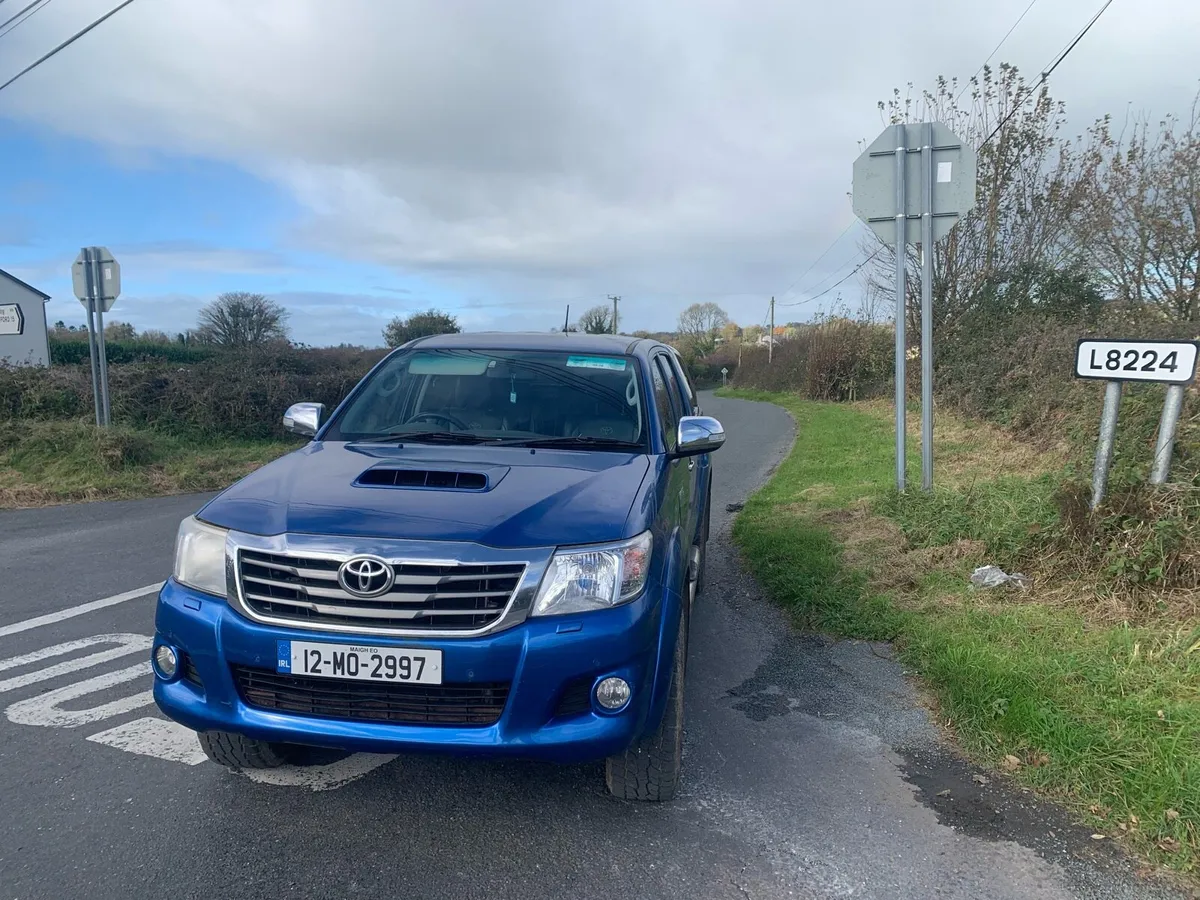 Toyota hilux - Image 2