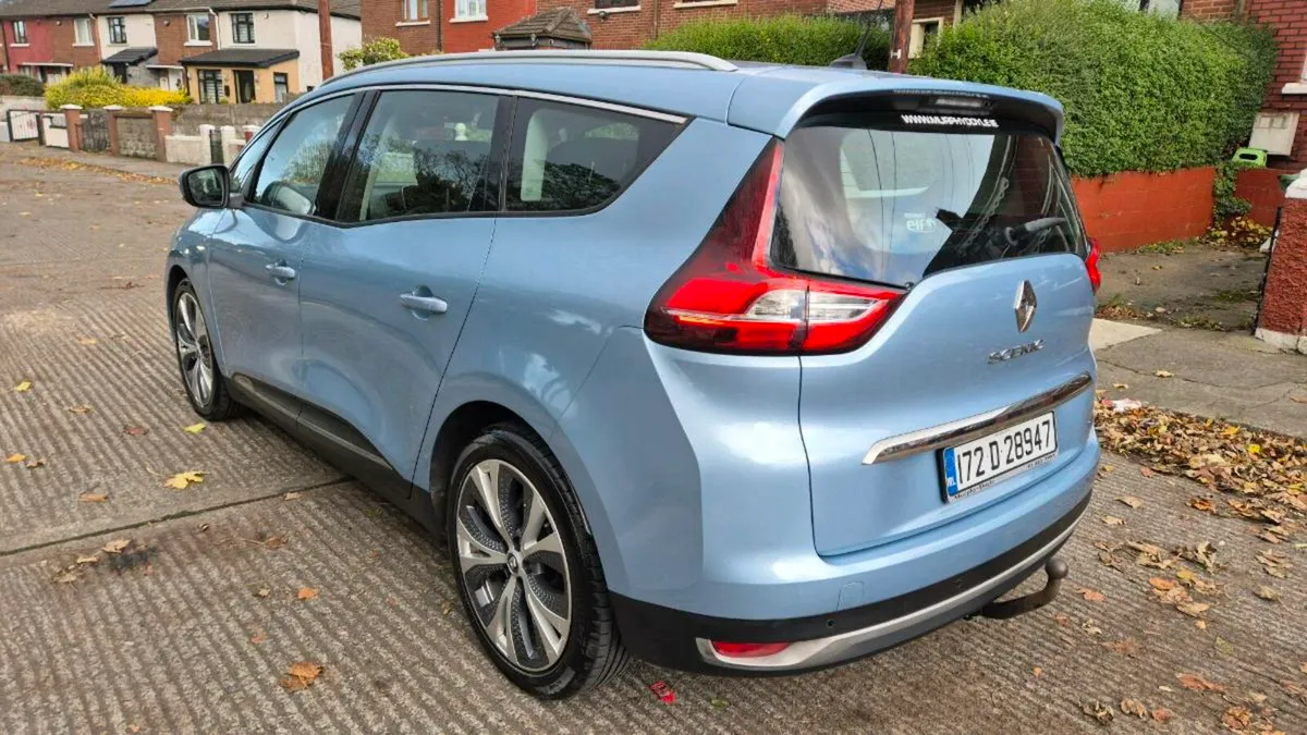 172 Renault Grand Scenic (Top Spec) immaculate - Image 1