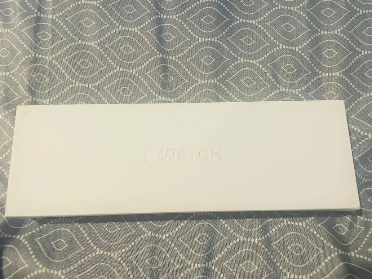 Brand New Apple iWatch 10 - Image 4