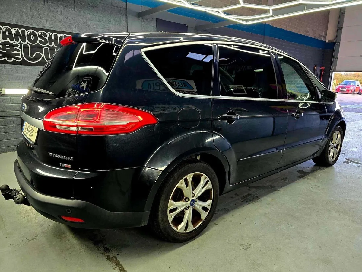 Ford S-Max 2.0TDCI Titanium 138BHP - Image 2