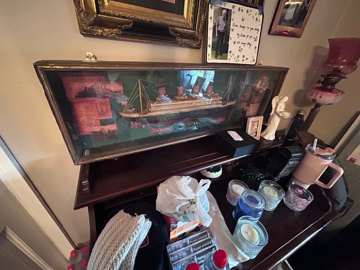 Titanic Ship in Glass Case - Image 1