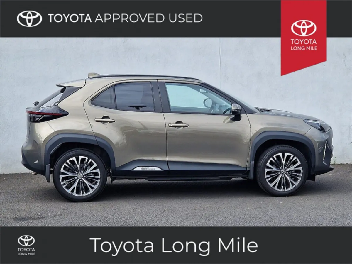 Toyota Yaris Cross 1.5 Hybrid Sol 5DR - Image 3