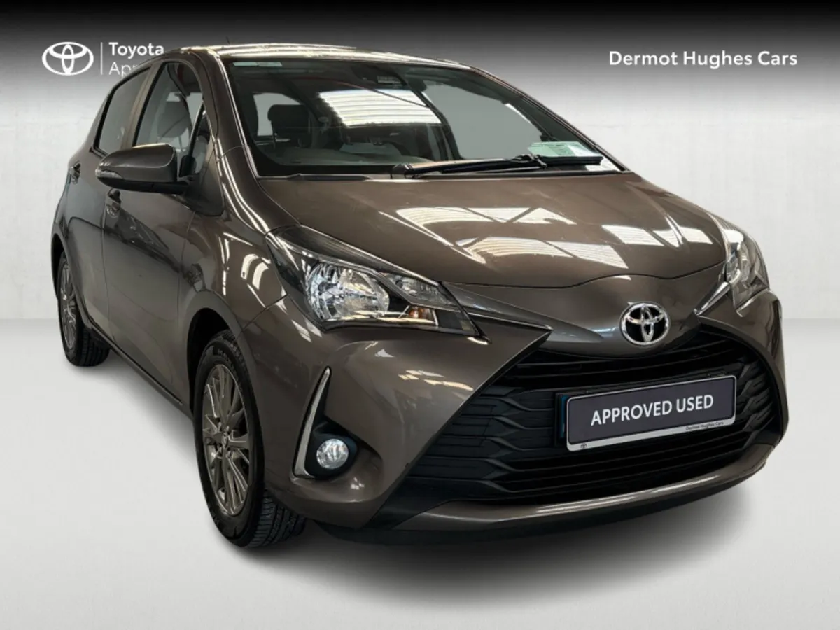 Toyota Yaris 1.0 LUNA 4DR - Image 1