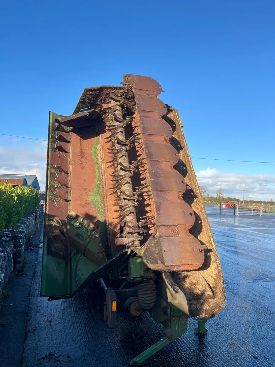 REAR MOUNTED MOWER - Image 3