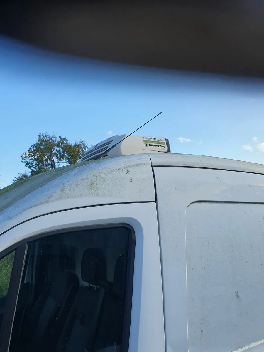 Van fridge - Image 1