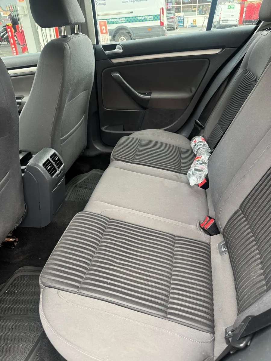 VW GOLF 2008 - Image 3