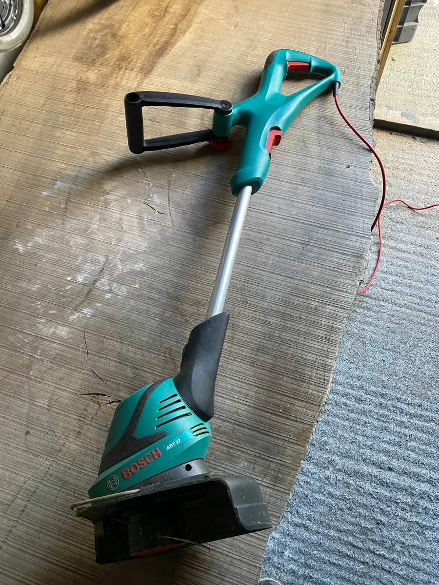 GRASS TRIMMER - BOSCH ART 27 - Image 1
