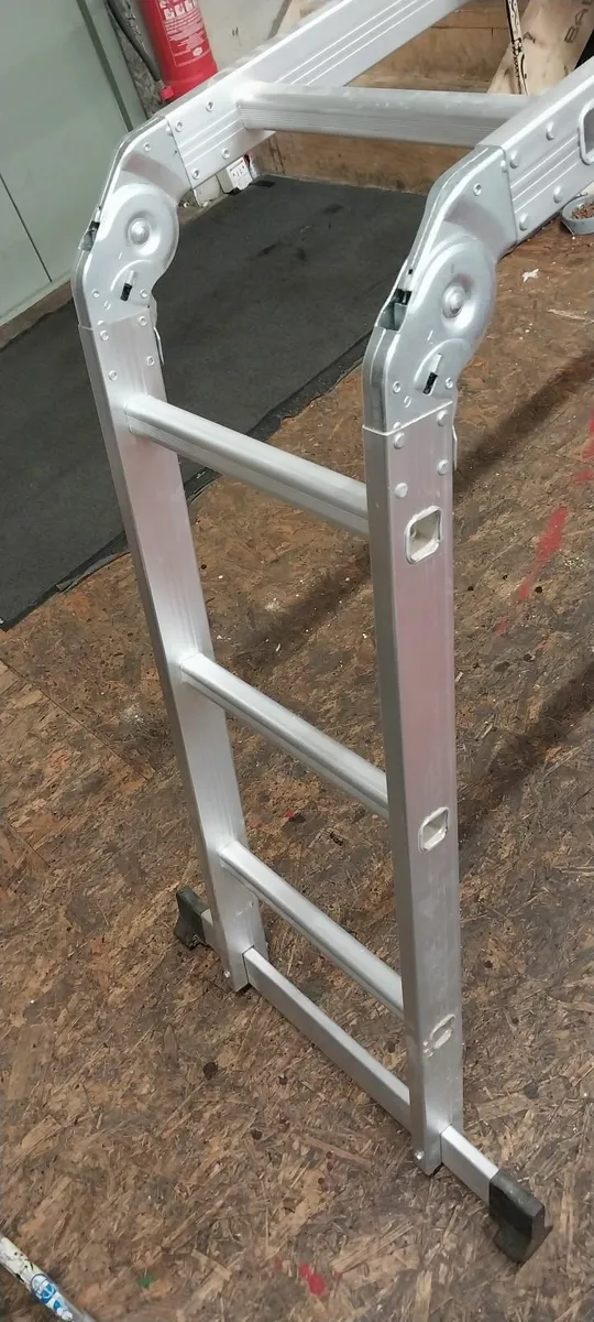 Platform ladder - Image 2