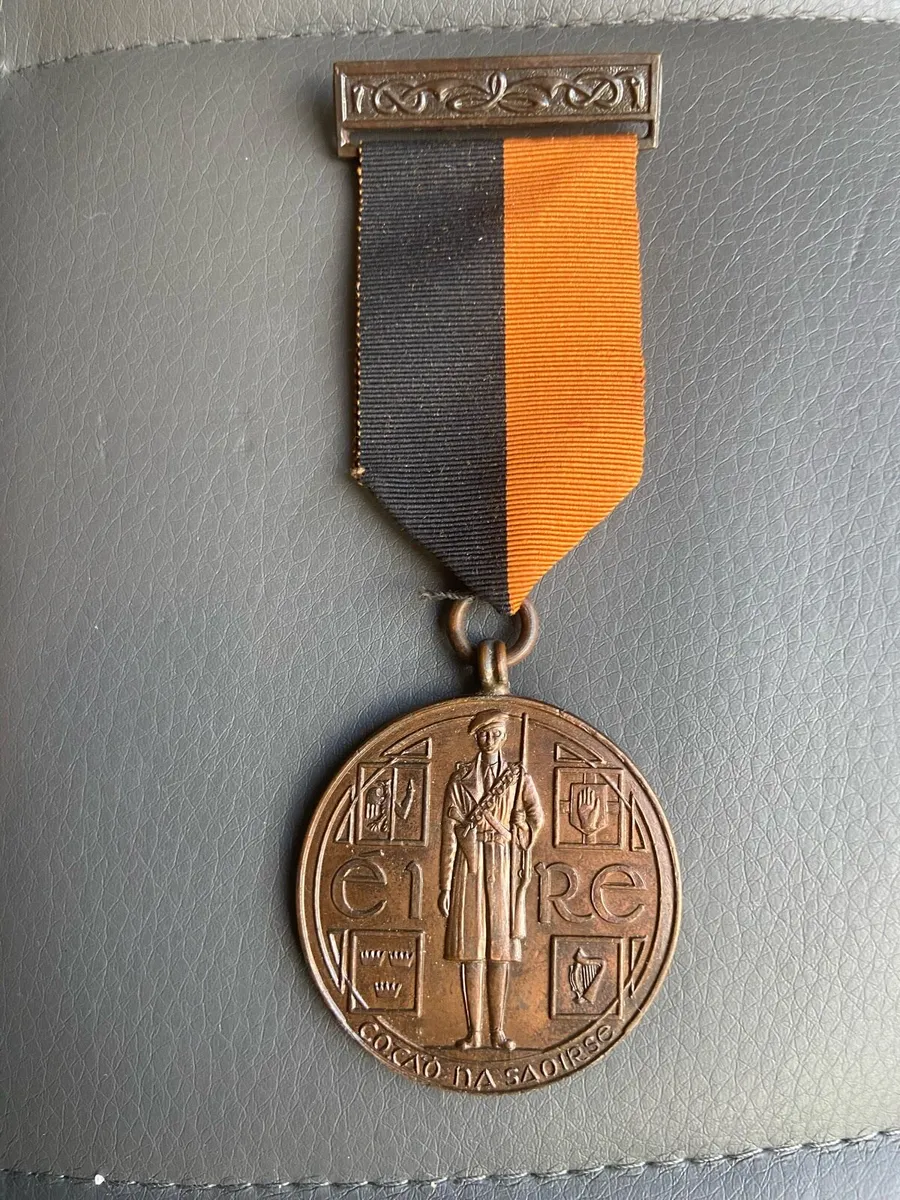 Original Irish war of independence medal - Image 1