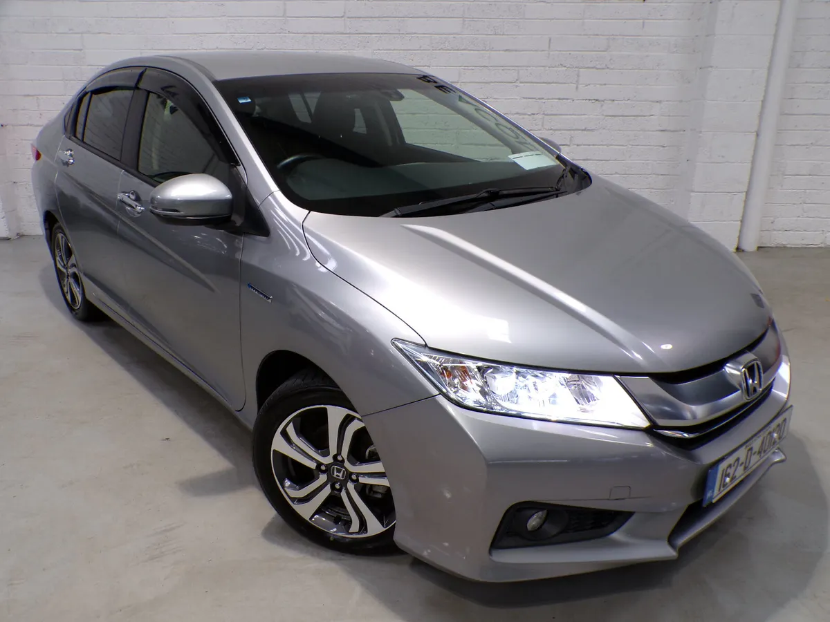 **ONLY 27000 MILES**HONDA GRACE HYBRID S-TYPE**FAN - Image 2