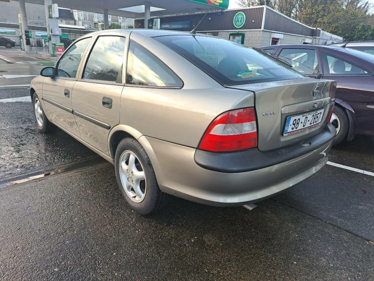 Opel Vectra B 1.8 Auto - Image 3