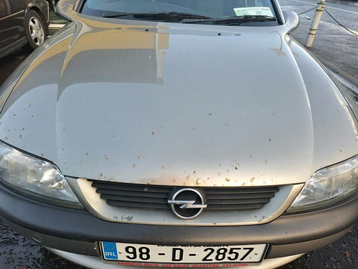 Opel Vectra B 1.8 Auto - Image 4