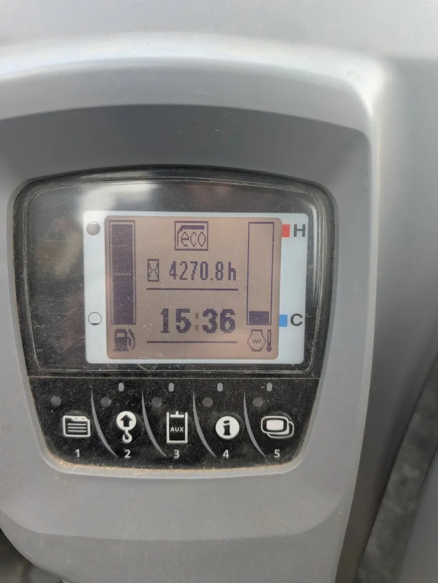 Kubota KX080-4 Excavator - Image 2