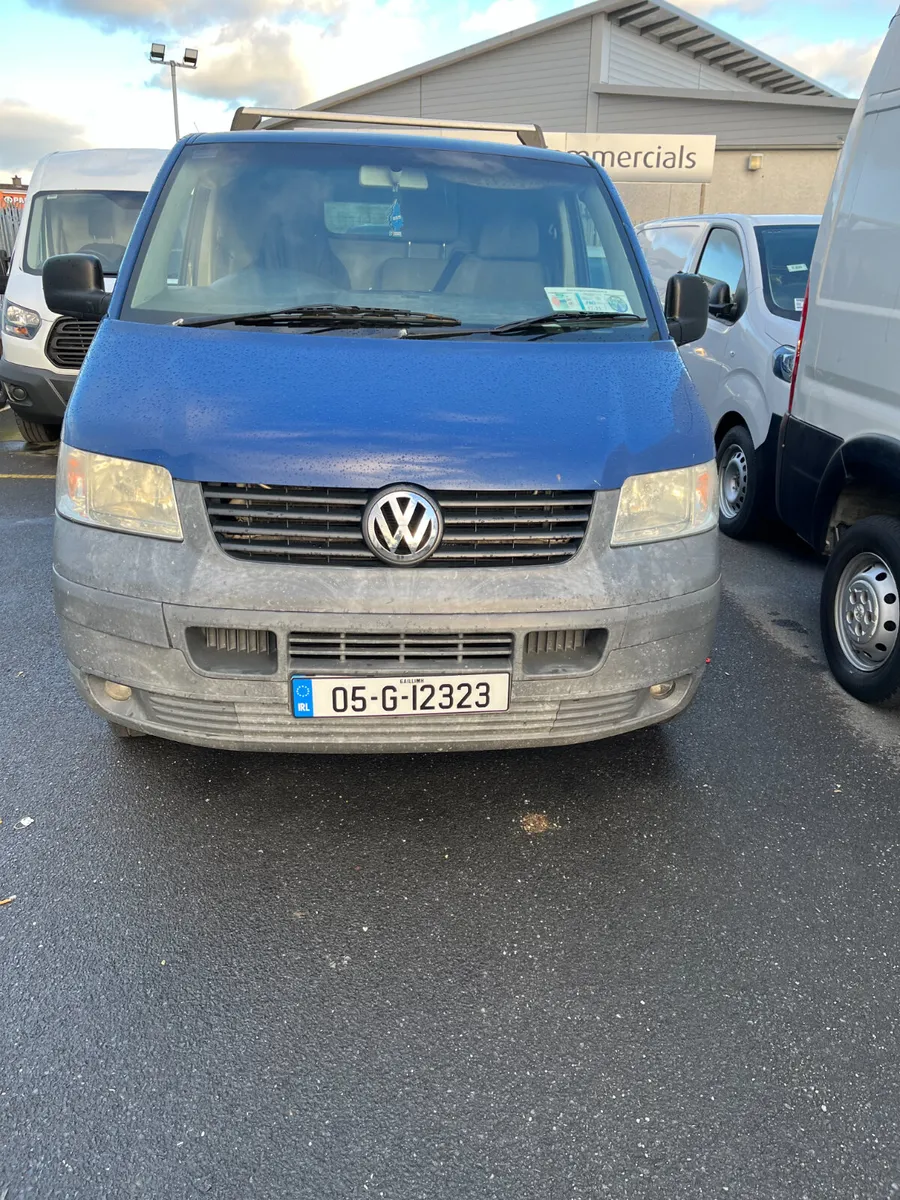 Volkswagen Transporter SWB 2005 - Image 1