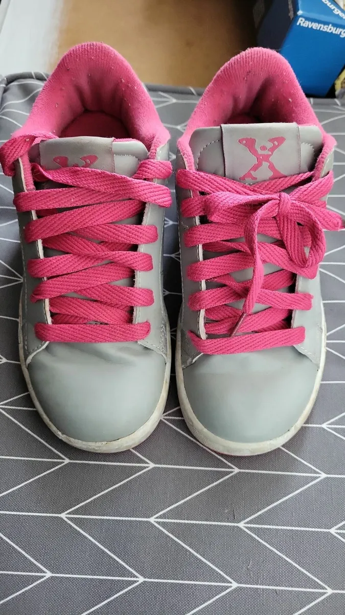 Kids heelies - Image 2